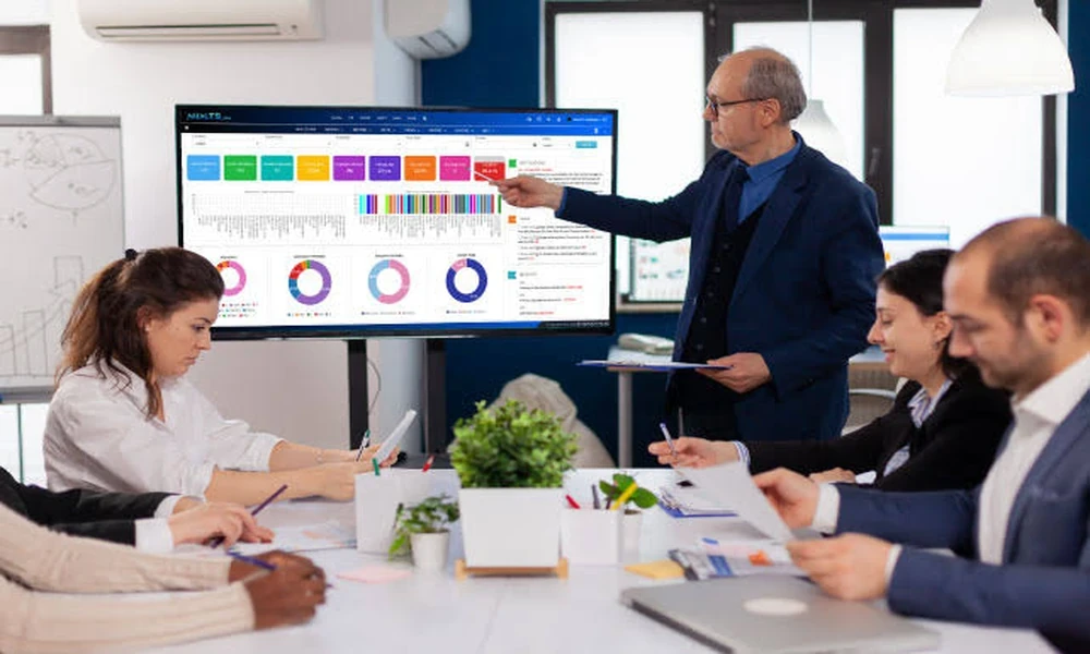 PEO Morocco for SMEs: 2026 Guide to Co-Employment and HR Compliance